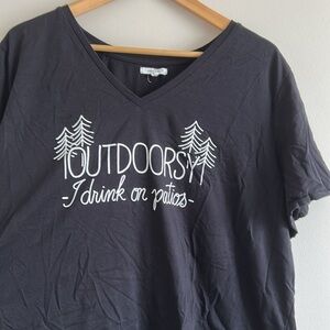 Maurices Black Outdoorsy T shirt Size 3